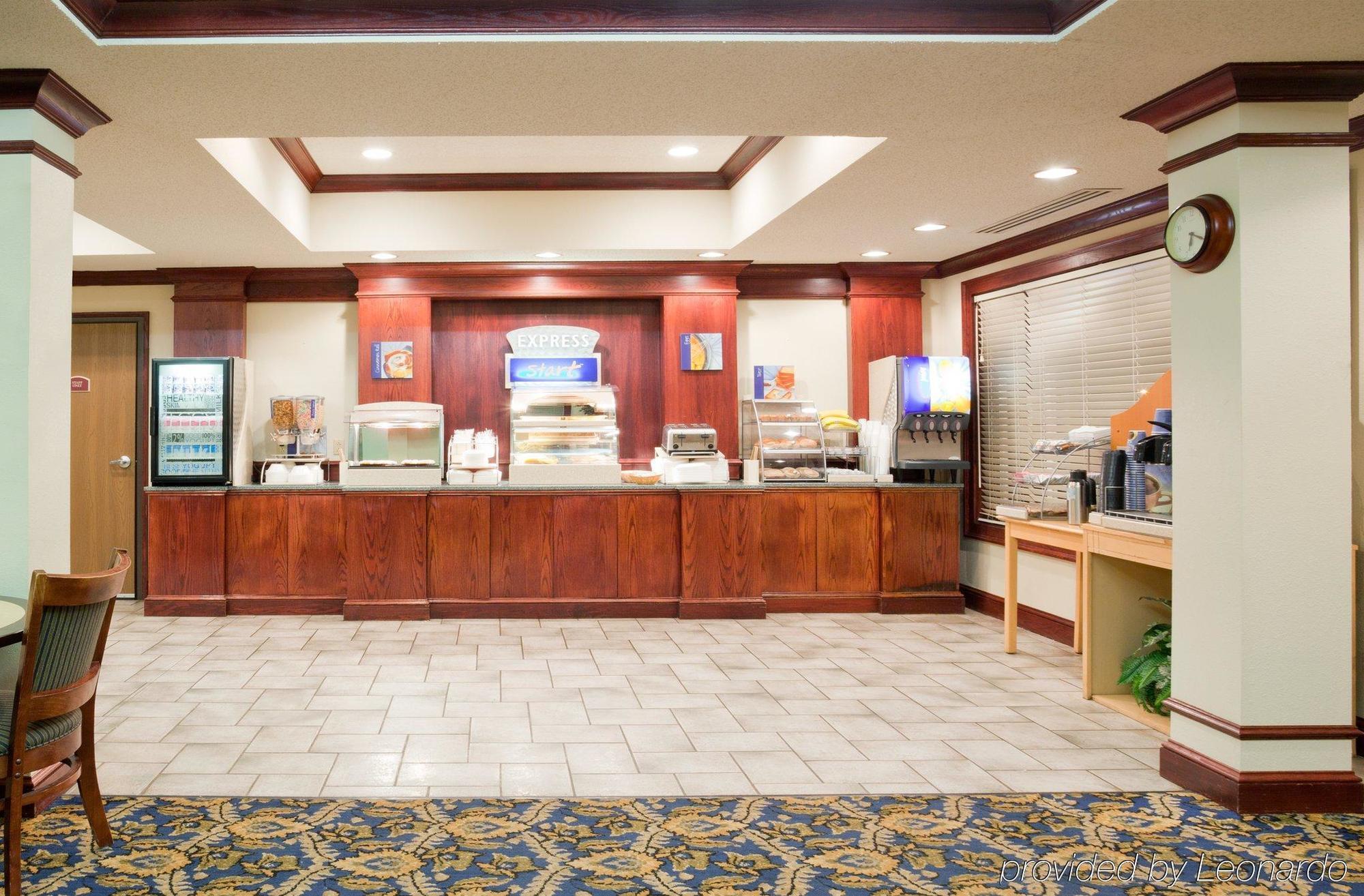 Holiday Inn Express & Suites Superior, An Ihg Hotel Interior photo